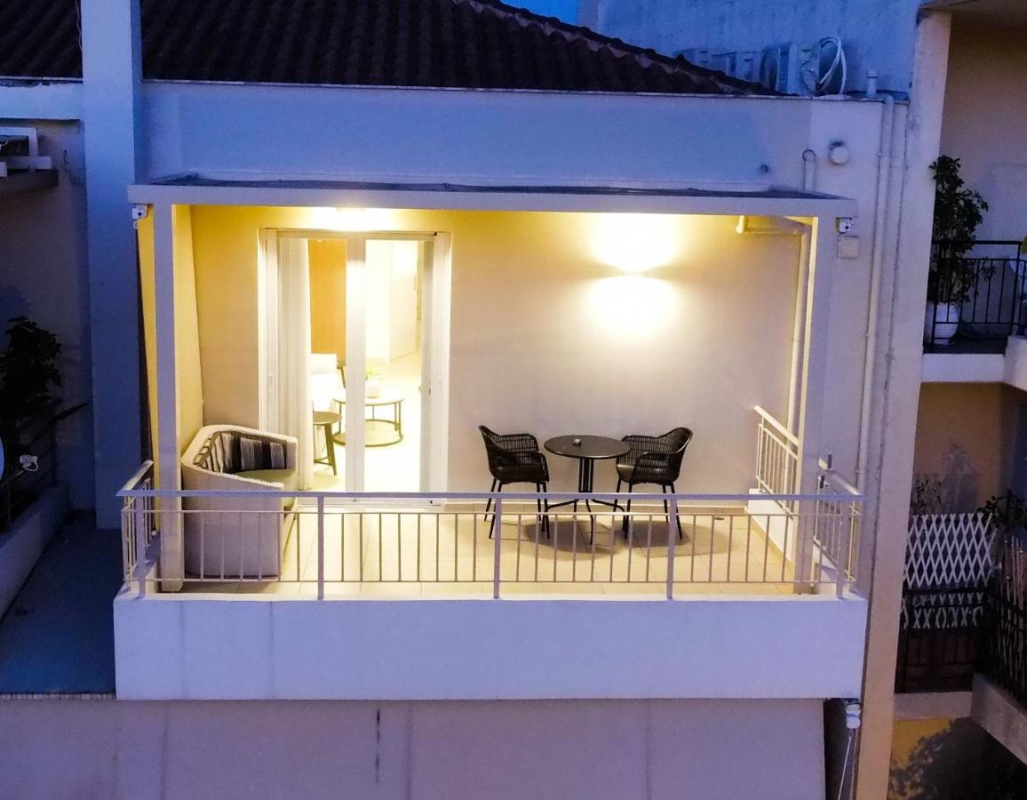 Living In Nafplio Urban Chic Apartments المظهر الخارجي الصورة